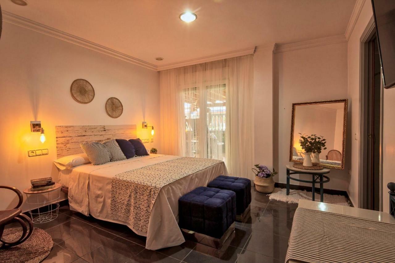 Roomqueo-Only Adults บาร์บาเต ภายนอก รูปภาพ